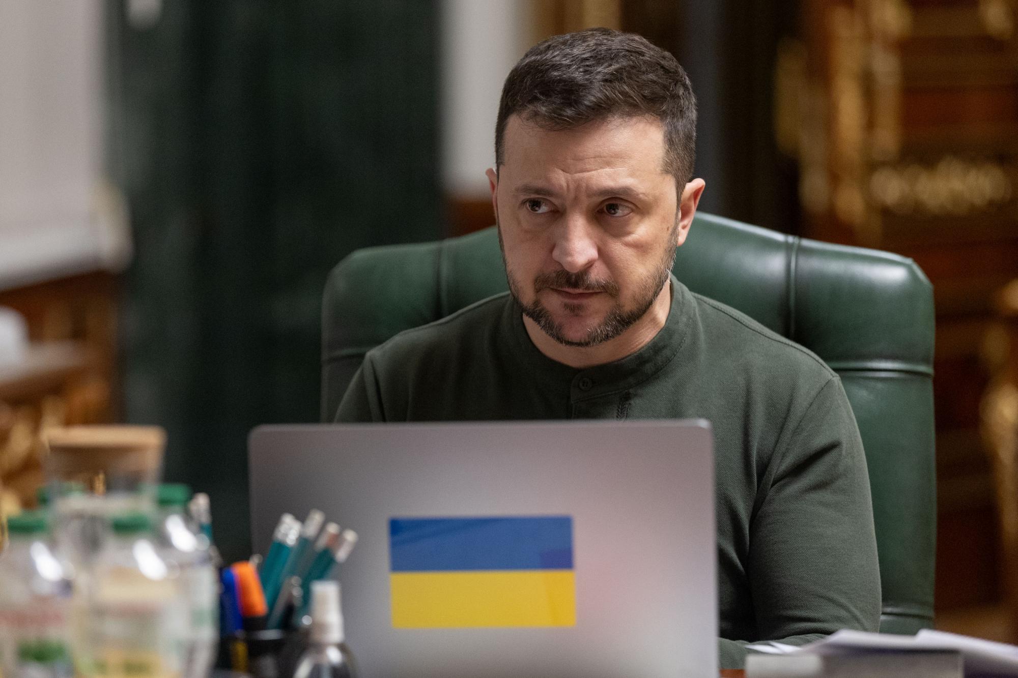 "Драматичний гамбіт". Запропонувавши особисту зустріч у Стамбулі, Зеленський перехоплює ініціативу у Путіна – The Guardian